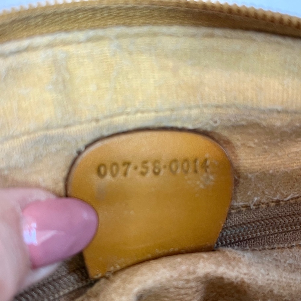 GUCCI Vintage Micro GG Supreme shoulder bag, good condition. lovely, subtle look - Picture 9 of 16